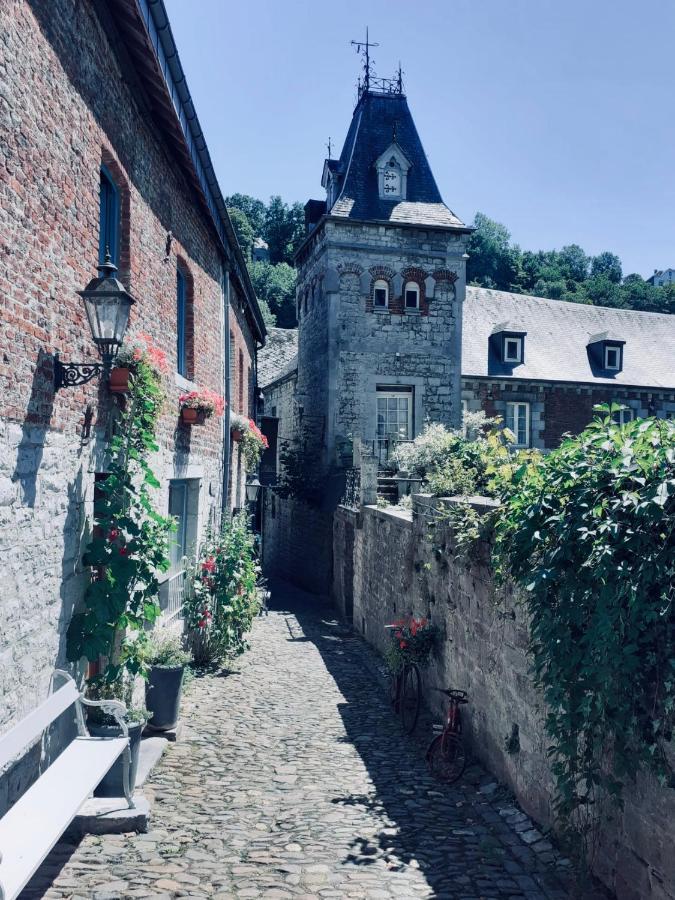 Hotel Wellness Eau De Roche Durbuy Exterior photo
