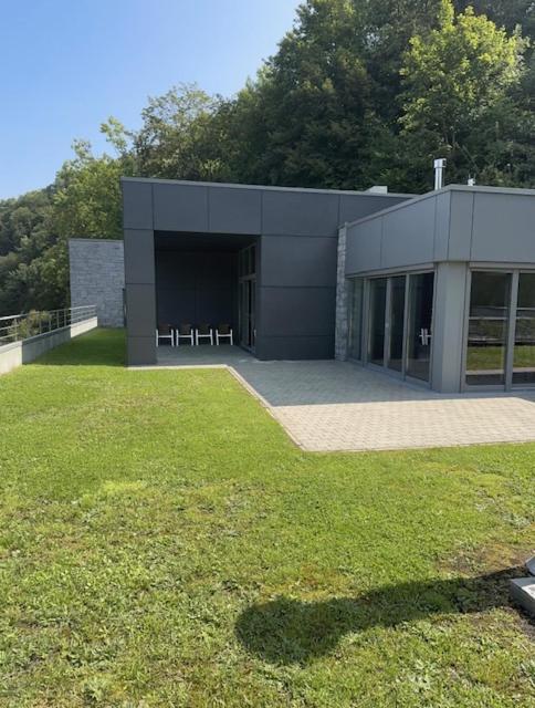 Hotel Wellness Eau De Roche Durbuy Exterior photo